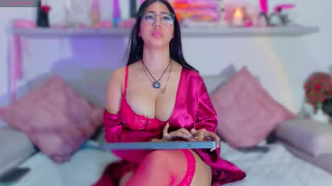 Hushaura online show from December 15, 12:17 am