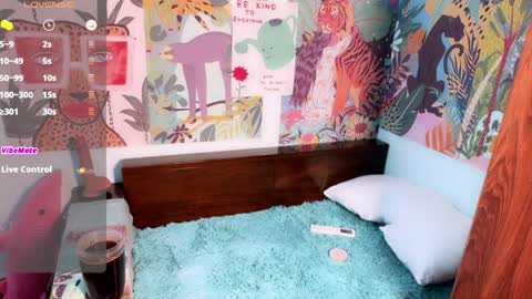 Your submissive lady 3 online show from April 4, 2:40 am