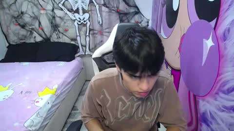 Snapshot of hyun_jin_ chatting on October 21, 9:18 pm hyun jin online show from October 21, 9:18 pm