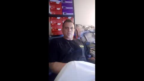 i124nakwitu online show from April 11, 7:35 am