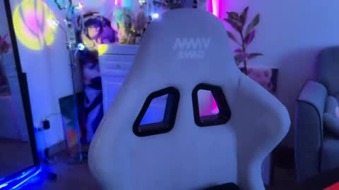 Asya  online show from April 3, 10:33 am