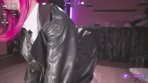       online show from October 25, 12:22 am