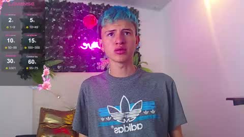 Snapshot of iam_lukas__ chatting on October 7, 3:57 am iam_lukas__ online show from October 7, 3:57 am