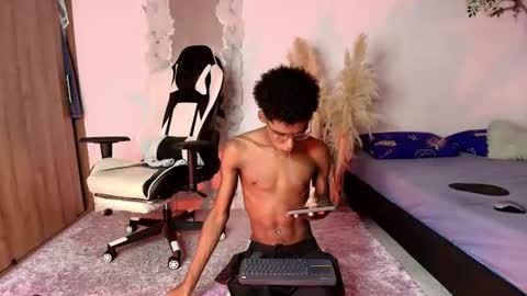 iamandrey_ online show from July 21, 1:51 am