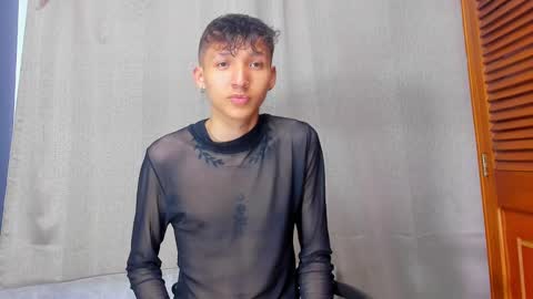 Thiago online show from January 14, 3:11 am