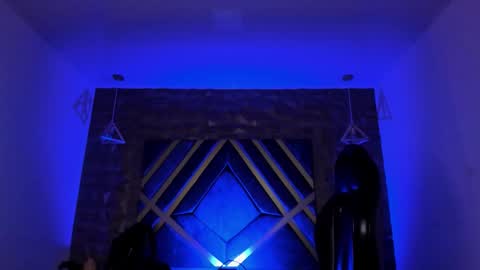 IAN CASTILLO online show from February 10, 11:24 am