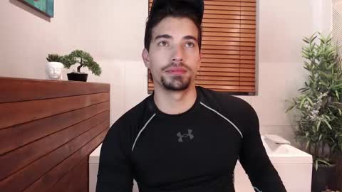 Ian Davis online show from February 28, 2:31 am