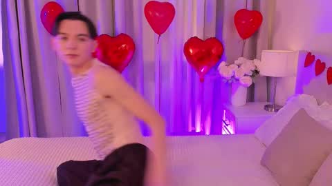 ian online show from February 10, 5:21 am