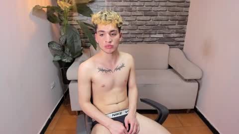 Camilo online show from April 16, 9:39 pm