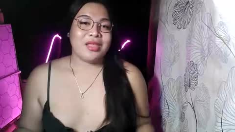 iana online show from April 13, 11:36 am