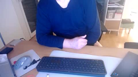 iandy12 online show from November 25, 11:14 pm