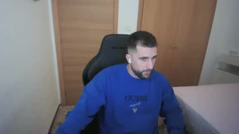 iberian_macho online show from November 15, 9:11 am