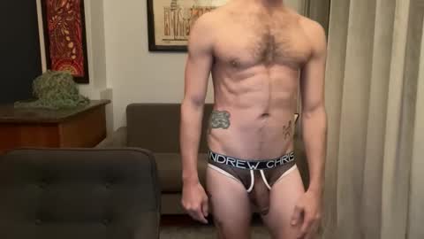 icculus423 online show from April 5, 5:26 am