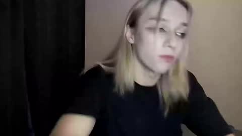 Jade online show from November 25, 1:54 pm