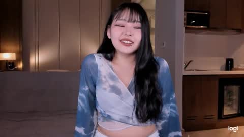 Snapshot of ichigo_o chatting on March 9, 1:59 pm Hitomi   online show from March 9, 1:59 pm