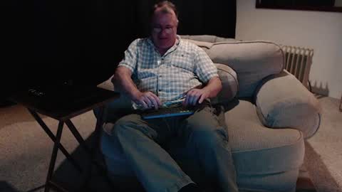 Christopher online show from January 29, 2:30 am