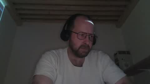 icum4ladies2021 online show from February 8, 7:04 am