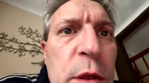 icums4u online show from October 16, 4:17 pm