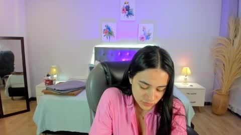 Icy online show from February 26, 11:57 am