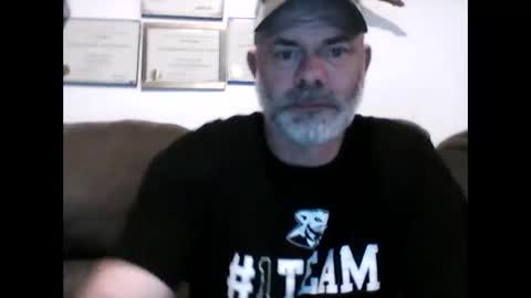 Snapshot of idkwhyidothis348732 chatting on February 27, 11:50 am idkwhyidothis348732 online show from February 27, 11:50 am