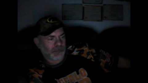 Snapshot of idkwhyidothis348732 chatting on December 29, 12:12 pm idkwhyidothis348732 online show from December 29, 12:12 pm