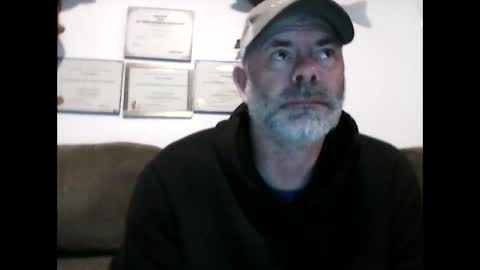 Snapshot of idkwhyidothis348732 chatting on February 26, 12:16 pm idkwhyidothis348732 online show from February 26, 12:16 pm