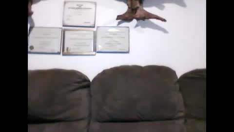Snapshot of idkwhyidothis348732 chatting on February 27, 5:26 pm idkwhyidothis348732 online show from February 27, 5:26 pm