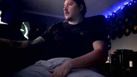 iggy_iggy_iggy online show from February 13, 11:26 pm