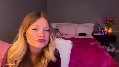 cassie online show from September 29, 5:45 pm