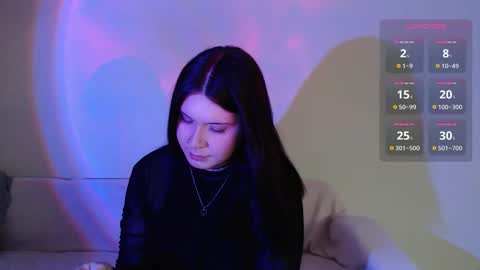 Vella online show from November 17, 9:39 pm