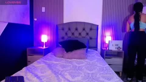 Isa online show from February 24, 1:10 pm