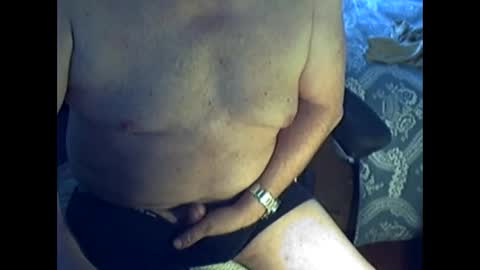 Snapshot of ikissuuuu chatting on October 2, 2:49 pm ikissuuuu online show from October 2, 2:49 pm