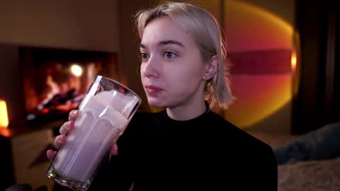 ileanacampbel online show from January 10, 4:33 am