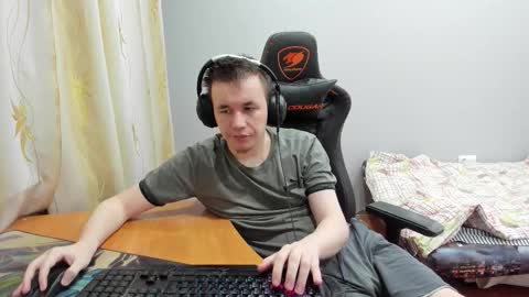 iliaskris online show from November 14, 11:28 pm