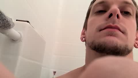 iLiCiTi online show from February 7, 12:08 pm