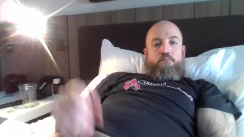 ilikebigbutts818 online show from October 24, 9:04 pm