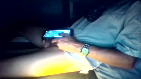 iloveitall86 online show from February 19, 12:00 pm