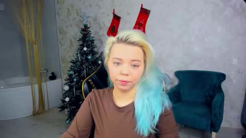 Roxy online show from January 8, 7:20 pm