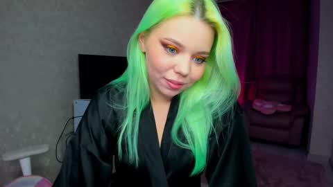 Roxy online show from February 14, 8:00 pm