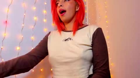 im_anna_ online show from January 22, 10:37 pm