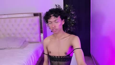 FELIX online show from February 5, 8:45 pm