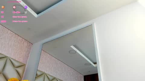  Im Gaia online show from October 4, 3:32 pm