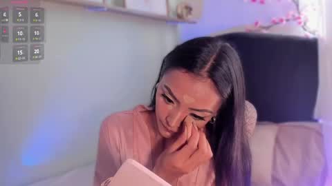 Isa online show from September 25, 9:33 pm