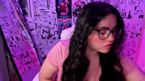 mei mei uwu online show from March 19, 2:17 am