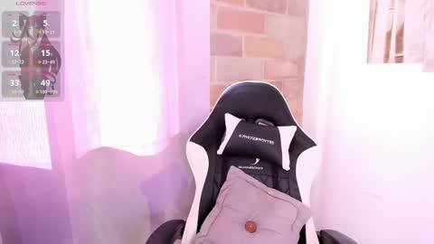 Scarlet  online show from September 15, 8:43 pm