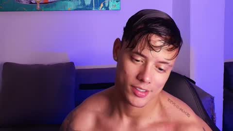 imconor online show from February 4, 8:13 pm