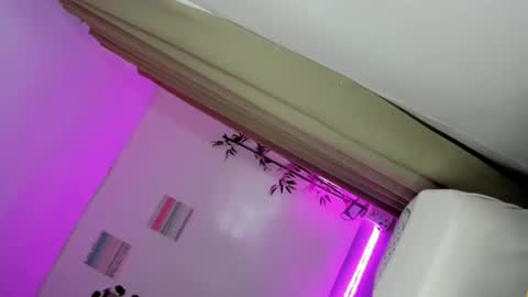 Miya online show from November 26, 3:15 am