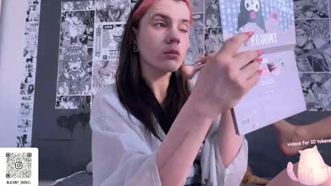 Sam and Jen online show from May 18, 3:05 am