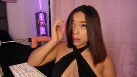 Snapshot of imsofivega chatting on October 20, 4:56 pm Sofia Vega online show from October 20, 4:56 pm