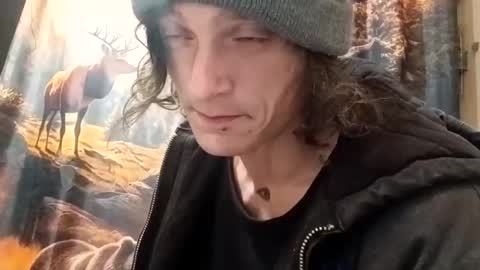 Imstuckhere online show from February 18, 8:58 am